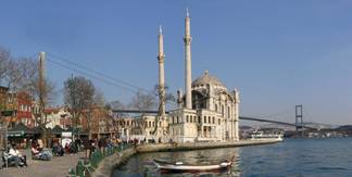 File:Ortakoey Istanbul Bosporusbruecke Mrz2005.jpg